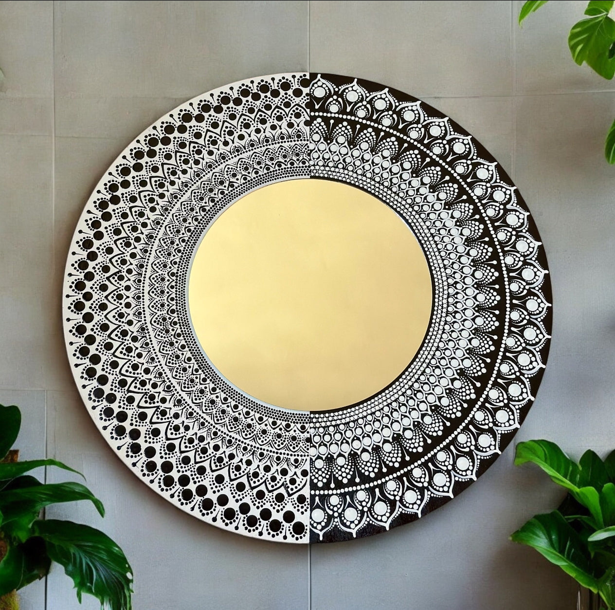 MANDALICIOUS MIRROR