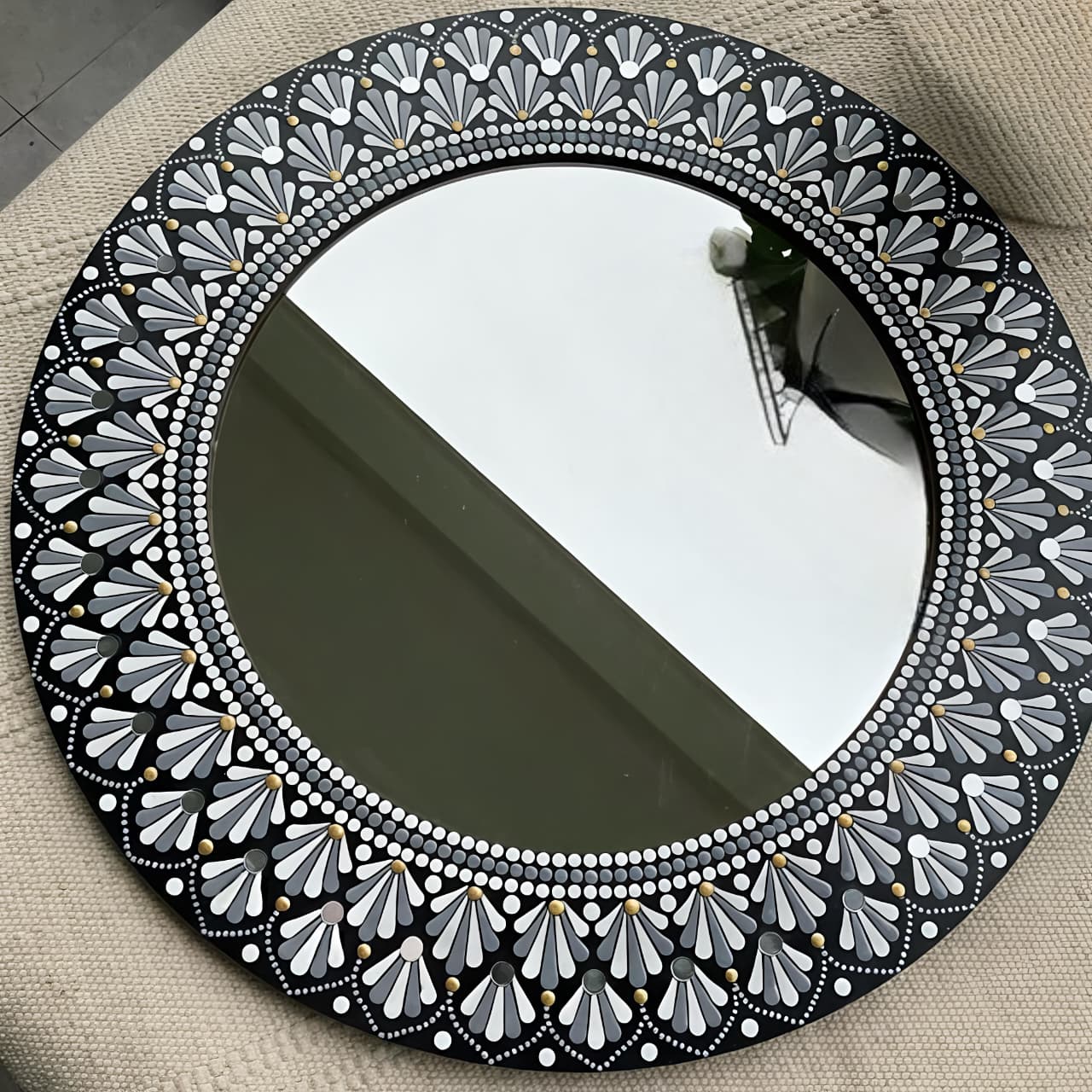 MANDALICIOUS MIRROR